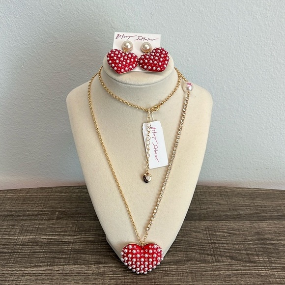 Betsey Johnson Jewelry - Betsey Johnson | Red Heart Necklace w/ Matching Earrings ♥️
